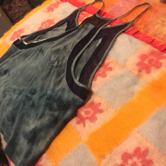 Lucca Couture blue tie-dye flowy spaghetti strap tank top size medium. Mesh top - Picture 9 of 9